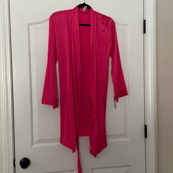 Other - Women's Pink Robe